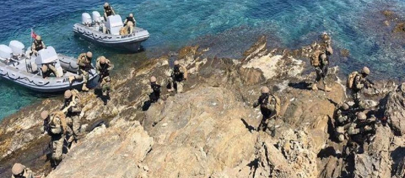 Το τουρκικό Ναυτικό δίνει φωτογραφίες στη δημοσιότητα από απόβαση κομάντος της SAT-SAS σε βραχονησίδα!